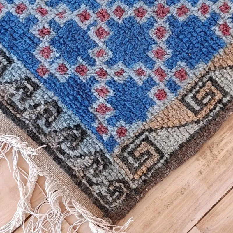 Detail of a carpet – Ahmed Agouni