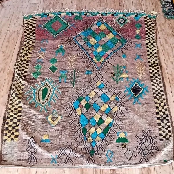 Overview of the carpet – Ahmed Agouni